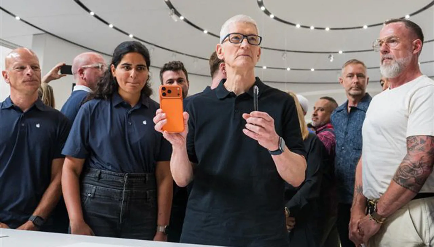 الانبهار يتراجع أمام العيوب… آيفون 17 في دائرة الجدل