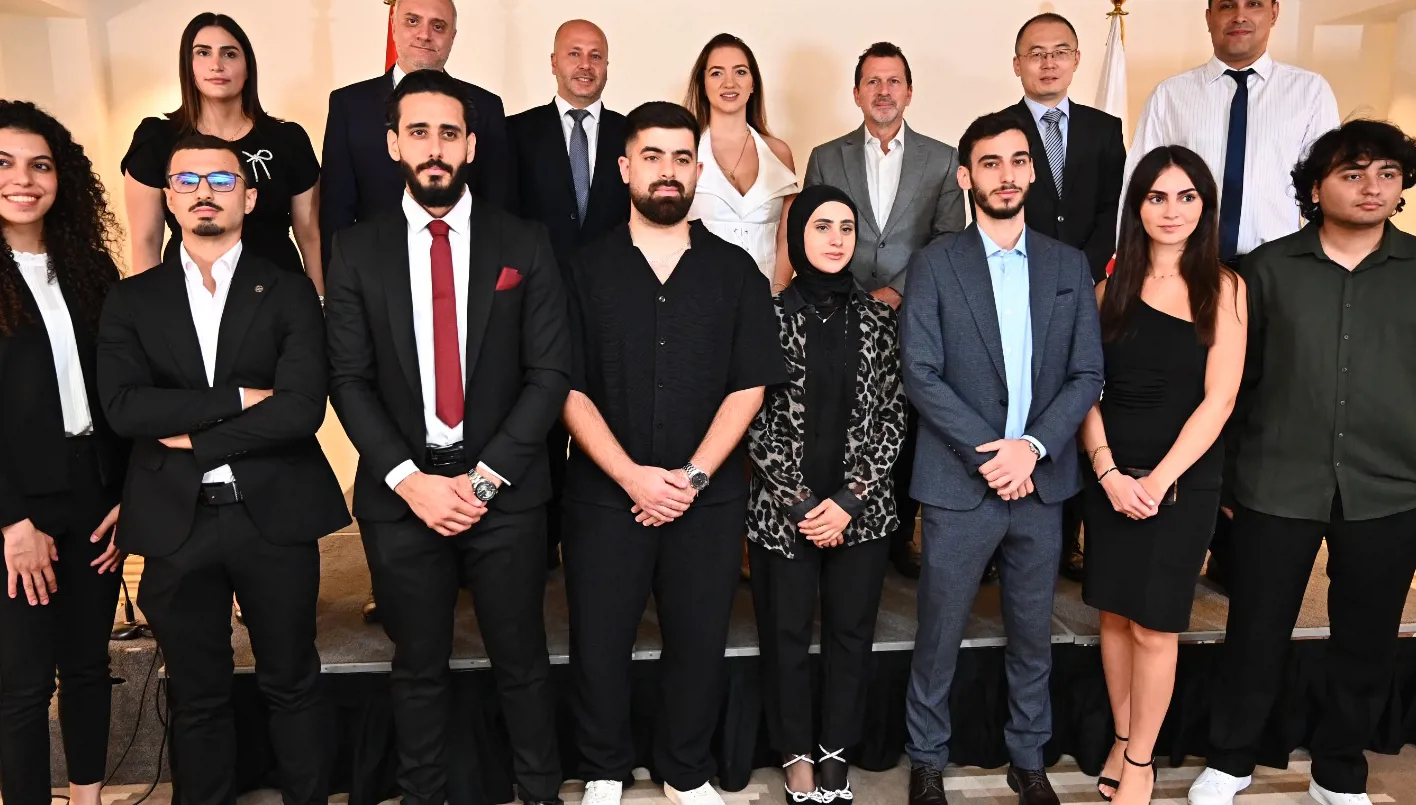 طلاب لبنان في المراتب الأولى من مسابقة ‘هواوي’.. شحادة: بقدرات شبابنا نؤسس لجمهورية رقمية