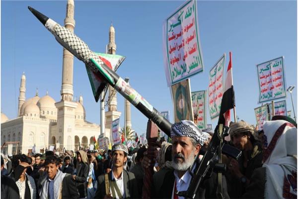 إطلاق صاروخ من اليمن باتجاه إسرائيل ودوي صفارات الإنذار في تل أبيب