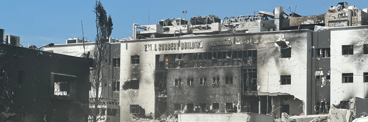 الاحتلال يحاصر مستشفى الحلو بمدينة غزة-الحياة الجديدة