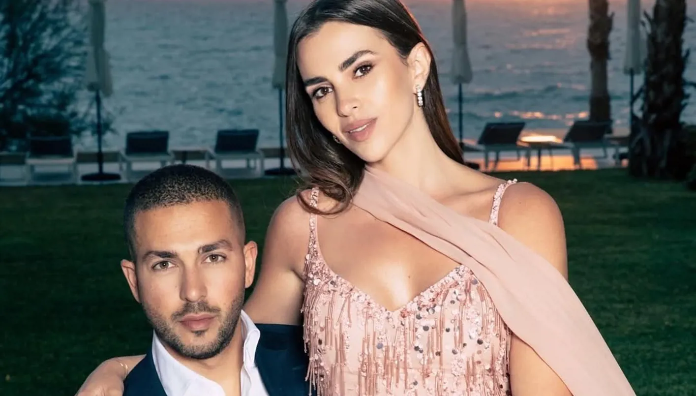 زين قطامي بإطلالة رومانسية مع زوجها سيليو من توقيع إيلي صعب (صور)