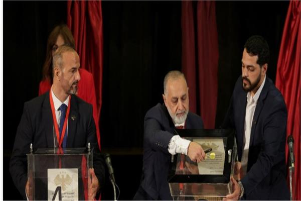 سوريا تشكّل أول برلمان بعد الإطاحة بالأسد وسط انتقادات