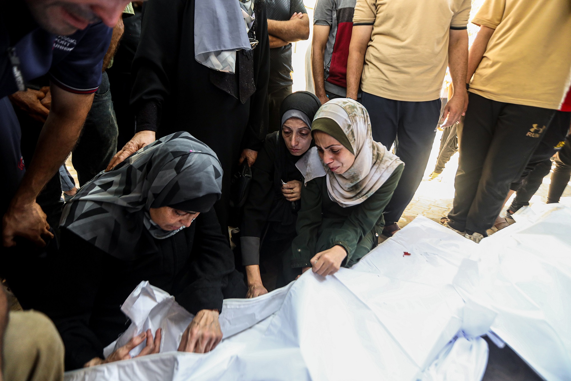 19 شهيدا في قطاع غزة منذ فجر اليوم-الحياة الجديدة