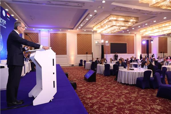 وزير الاتصالات: توظيف تكنولوجيا المعلومات والذكاء الاصطناعي لمواجهة الإجهاد المائي