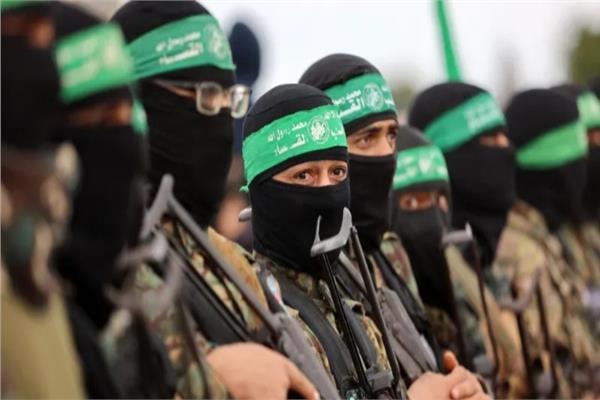 حماس تؤكد تسليم جميع الأسرى الأحياء الـ 20