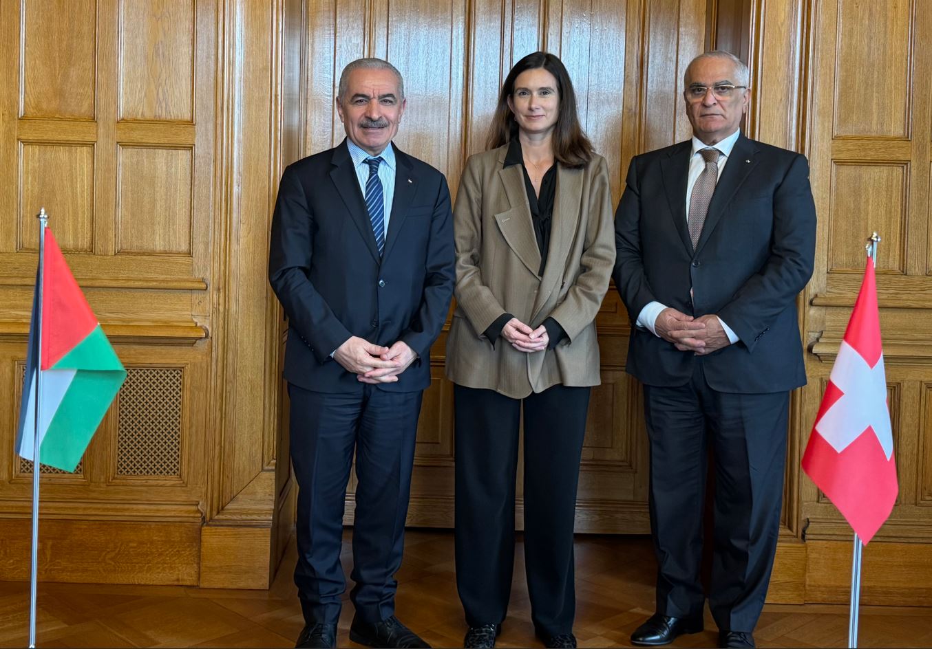 اشتية يحث رئيسة البرلمان السويسري على الاعتراف بدولة فلسطين-الحياة الجديدة