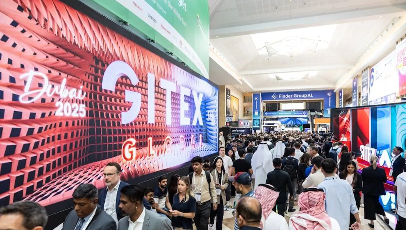 ‘جي 42’ تكشف في ‘جيتكس 2025’ عن منصة سحابية ذاتية الخدمة للذكاء الاصطناعي بتقنيات ‘إنفيديا’