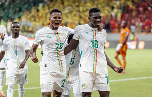 جنوب إفريقيا والسنغال وساحل
العاج.. يداً بيد لنهائيات المونديال