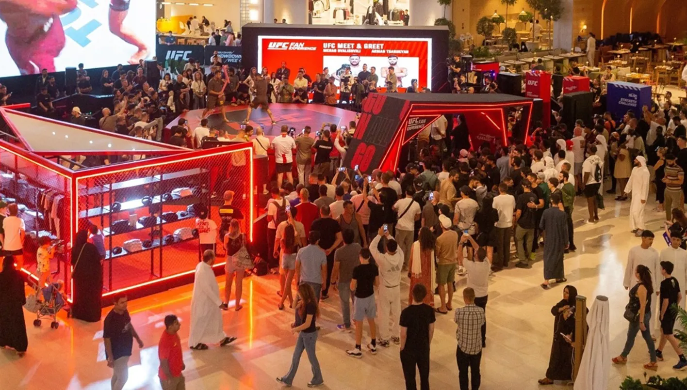 أسبوع تاريخي في أبوظبي: عودة UFC وأول نزال على لقب السيدات