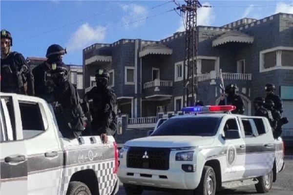 الداخلية السورية: القبض على عصابة متورطة بالسطو على البنك العربي في دمشق