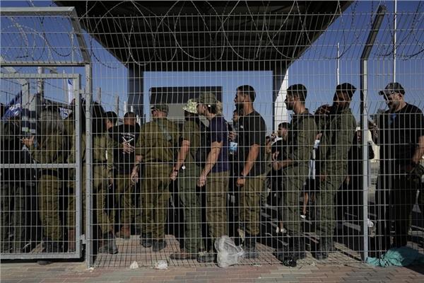 حماس تحذر من خطورة الوضع الكارثي للأسرى الفلسطينيين في سجون إسرائيل