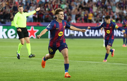 دوري الأبطال: برشلونة يمطر مرمى اولمبياكوس بسداسية ولوبيز يساهم بـ «هاتريك»