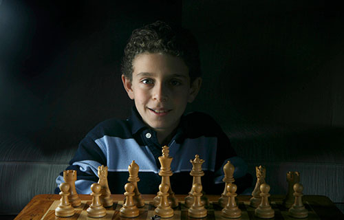 صدمة في أوساط الشطرنج بوفاة العبقري دانيال ناروديتسكي