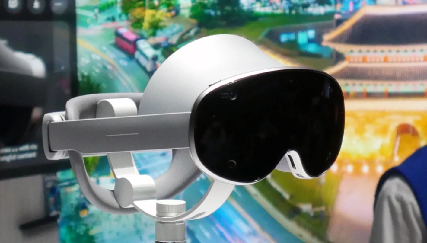 سامسونغ تطرح سماعة الرأس غالاكسي إكس.آرل… كم سيبلغ ثمنها؟