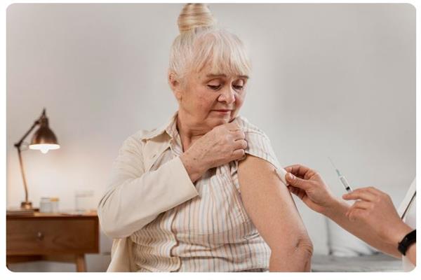 لقاح RSV يحقق نجاحا باهرا.. 92% حماية لكبار السن من مضاعفات الفيروس التنفسي