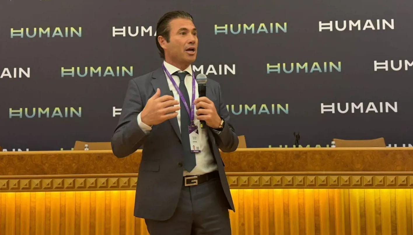 هيوماين تطلق منتجها للذكاء الاصطناعي وتمهد لتعاون مع عمالقة التكنولوجيا