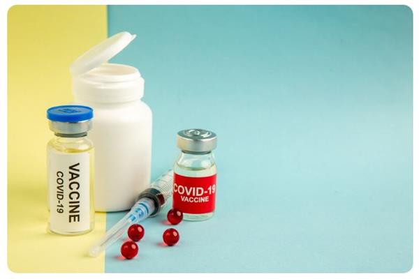 دراسة: لقاحات كورونا والإنفلونزا وRSV تشكل درعًا قويًا ضد أمراض الشتاء الخطيرة