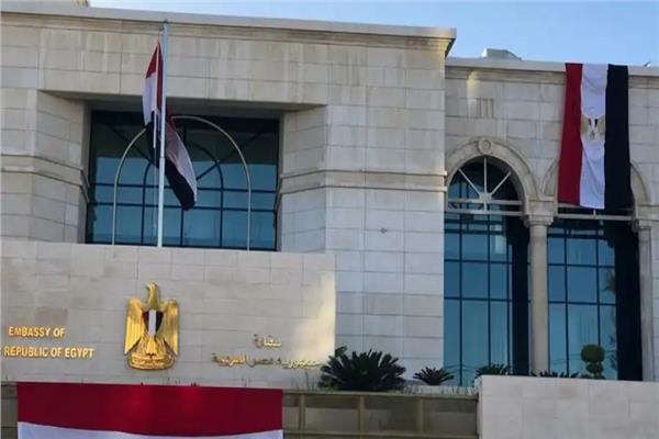 سفير مصر في عمان: احتفالية بالسفارة لمتابعة افتتاح المتحف الكبير بمشاركة مسئولين أردنيين