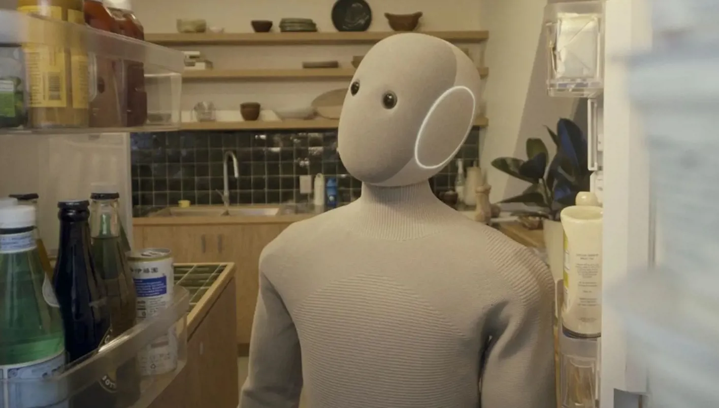 روبوت نيو… مساعد منزلي ذكي يغزو مواقع التواصل