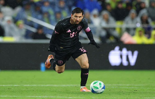 الدوري الأميركي : ميسي يسجل مجددا
دون تجنيب إنتر ميامي الخسارة أمام ناشفيل