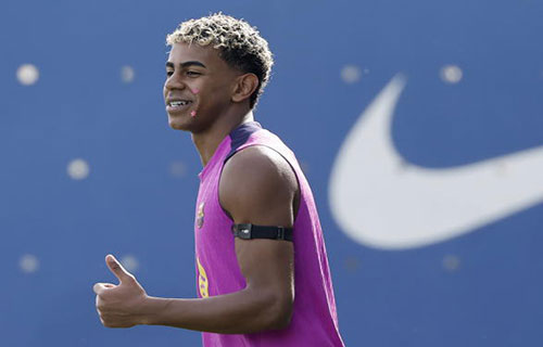 فليك: سنواصل “حماية” لامين جمال