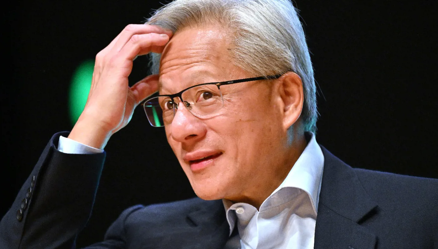 رئيس إنفيديا يحذّر: الصين تتجه لتصدّر سباق الذكاء الاصطناعي