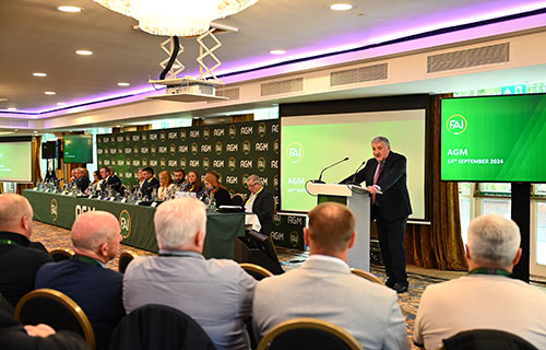 اتحاد الكرة الأيرلندي يطالب “يويفا” بإيقاف إسرائيل