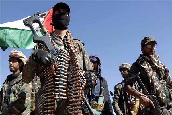 «الحوثي» يوجه رسالة لـ«القسام»: باقون على العهد