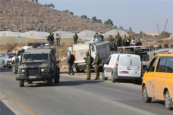 الاحتلال يعيق وصول المعلمين إلى مدارس الأغوار عبر حاجزي الحمرا وتياسير