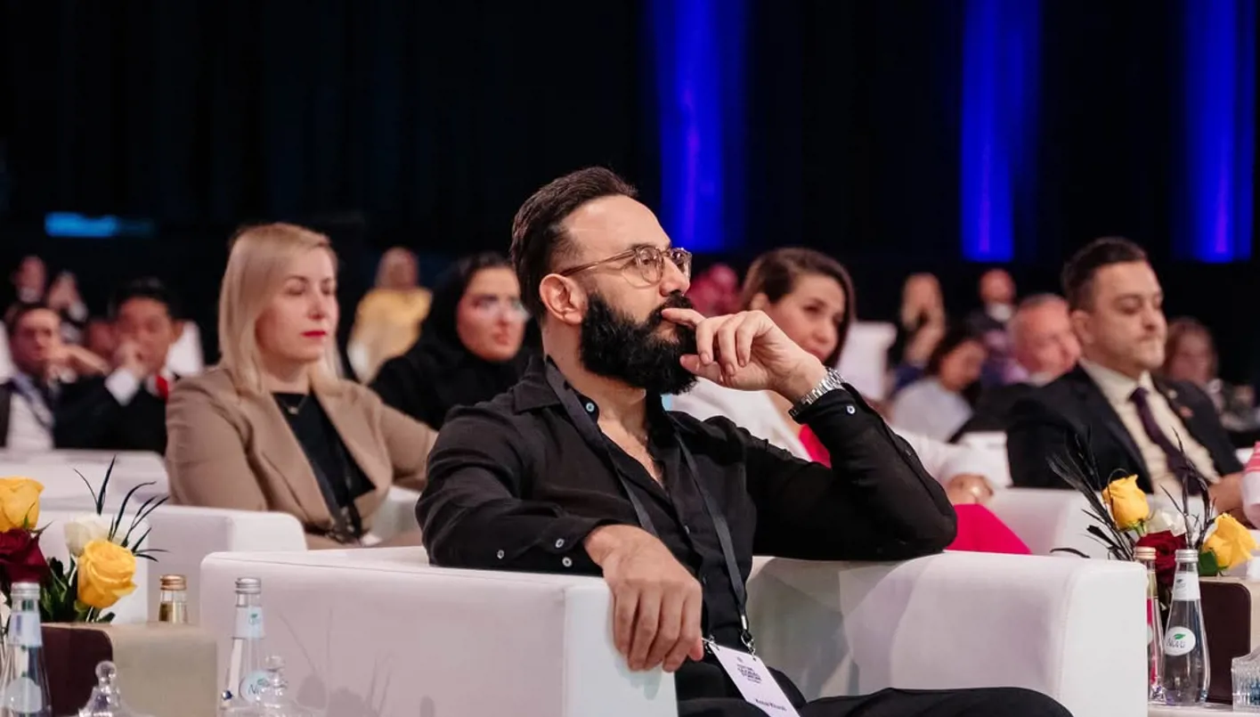 قصي خولي بين 5 أرواح وعرس مطنطن (فيديو)