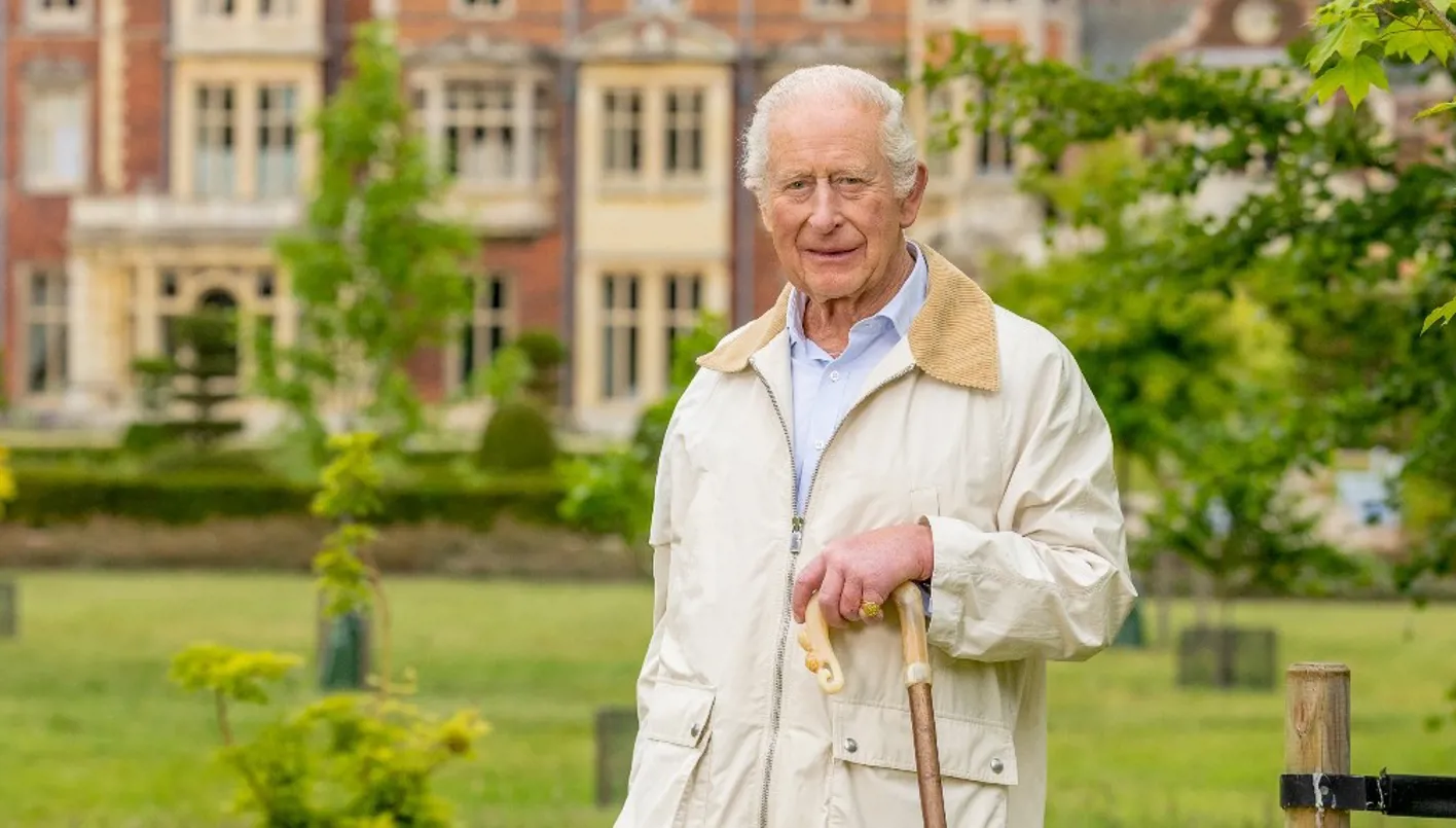 الملك تشارلز يحتفل بعامه السابع والسبعين ويدخل نادي الملوك الأطول عمراً في تاريخ بريطانيا (صور)