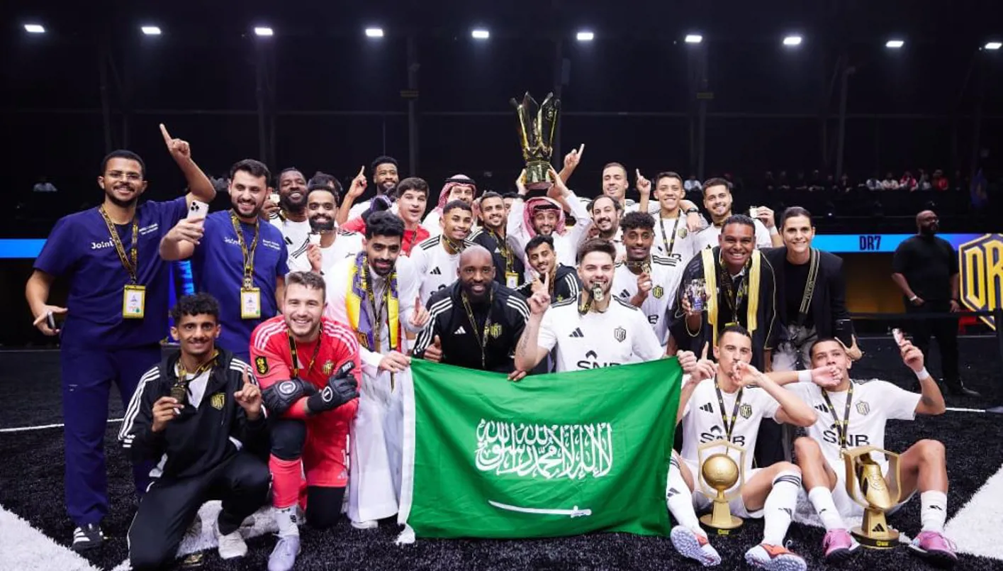 فريق DR7 يُتوّج بطلاً لدوري الملوك ضمن موسم الرياض بحضور بيكيه ومستر بيست