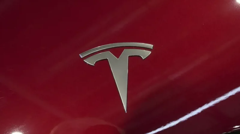 بعد تعرضها لحوادث… السلطات الأميركية تحقق في صعوبة فتح أبواب سيارات تيسلا