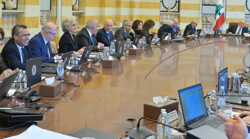 الحكومة اللبنانية: قيادة الجيش ستعدّ خطة لسحب السلاح شمال الليطاني وستعرضها في شباط المقبل