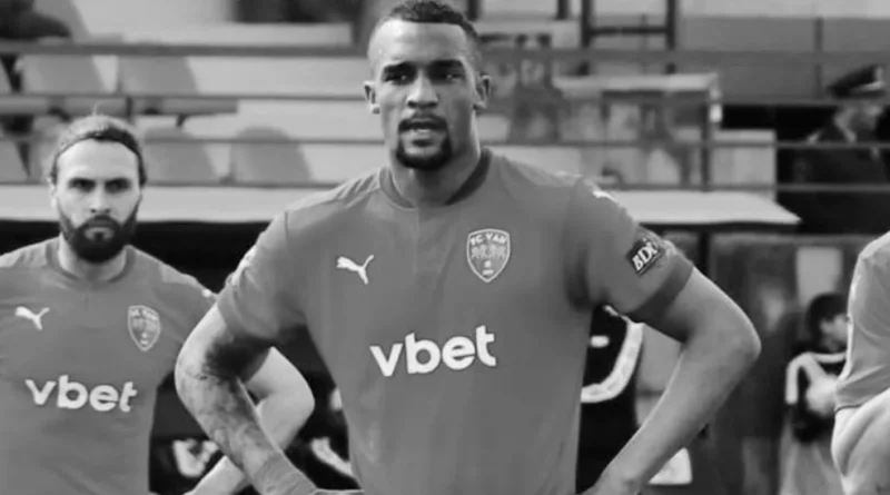 جريمة قتل أم انتحار؟… جثة لاعب في الشارع تصدم العالم (صور)