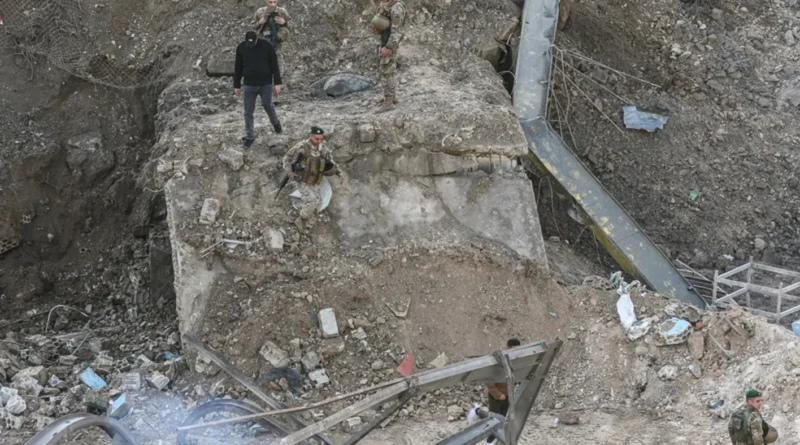 ما هي خطة الحكومة لإعمار الجنوب؟… مصدر حكومي يوضح لـ”النهار”
                         , 
                   الجنوب اللبناني بعد عام من الحرب… ماذا تتضمّن خطة الحكومة لإعادة الإعمار؟