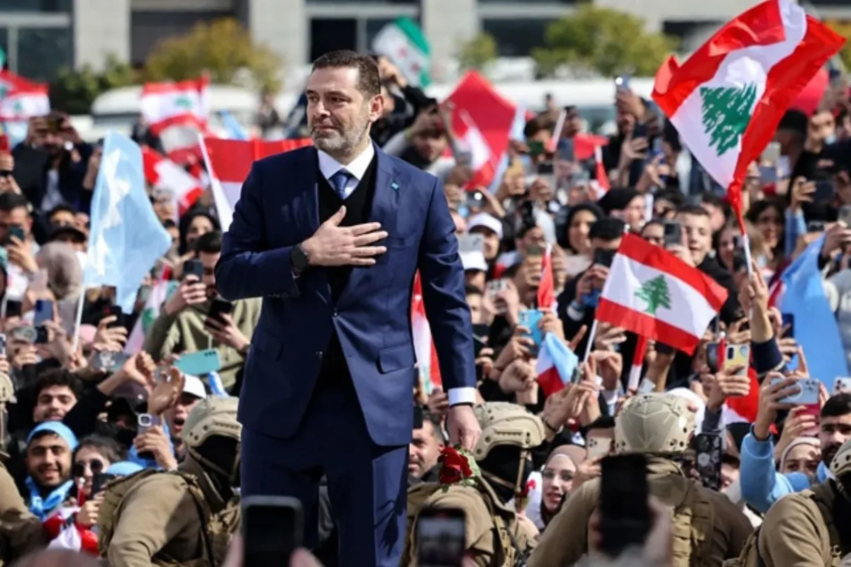 وصول الرئيس سعد الحريري إلى بيروت… وترقبٌ لرسائله في ذكرى 14 شباط