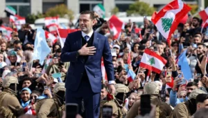 وصول الرئيس سعد الحريري إلى بيروت… وترقبٌ لرسائله في ذكرى 14 شباط