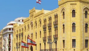 اتفاقية توأمة بين بلديتَي بيروت والدوحة: ما الذي تنتظره العاصمة في ظل التحديات الإنمائية؟