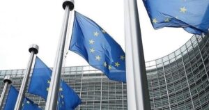 هل ينقذ “اليورو الرقمي” أوروبا من هيمنة “فيزا وماستر كارد” الأمريكيتين؟