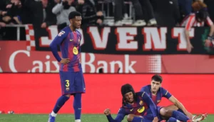 برشلونة يسقط أمام جيرونا ويفقد صدارة الدوري الإسباني (فيديو)