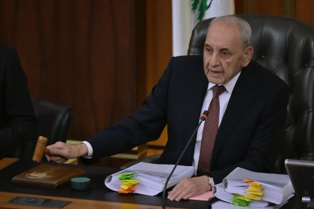 7 نواب استمروا 34 عاماً… يتصدرّهم بري!