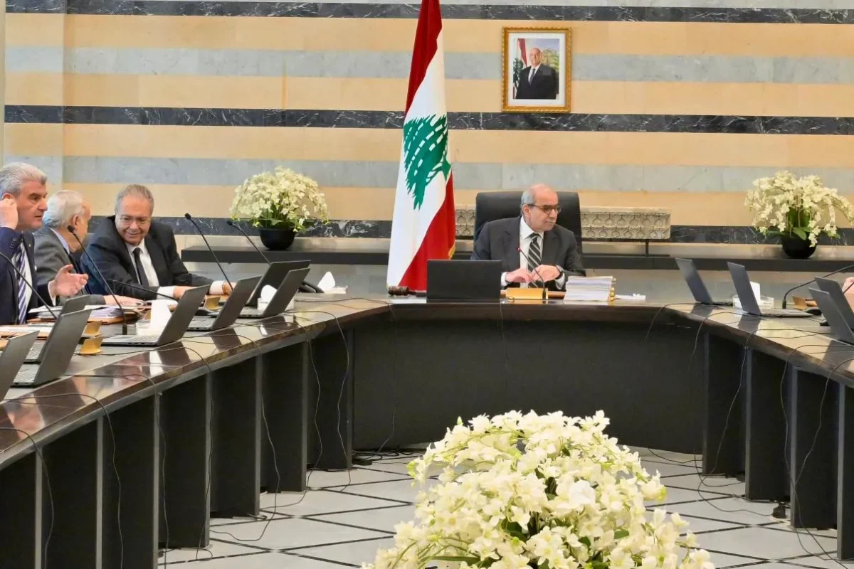 جلسة لمجلس الوزراء: تشديد على الإصلاح ومكافحة التهرّب الضريبي