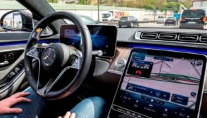 9 طرازات جديدة من مرسيدس بنز تستقبل نظام مساعدة قيادة متطوراً