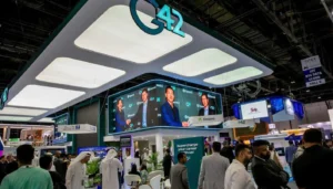 “جي42” الإماراتية تحمي الرقائق الإلكترونية الأميركية وتنال إشادة الكونغرس