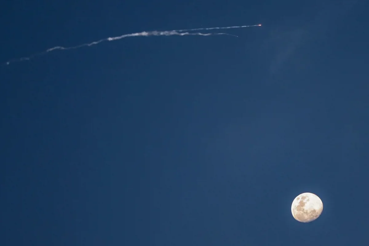 تطبيق ذكاء اصطناعي تنبّأ بتاريخ الحرب الإيرانية… ما هو؟