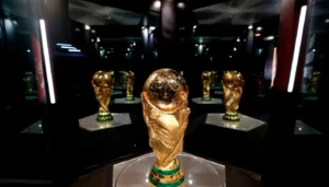 العد التنازلي لمئة يوم… كأس العالم الأكبر على وقع التوتر والعنف