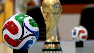 الأزمة الإقليمية تهدد مشاركة إيران في كأس العالم 2026 وتوقف مسابقات كروية في آسيا