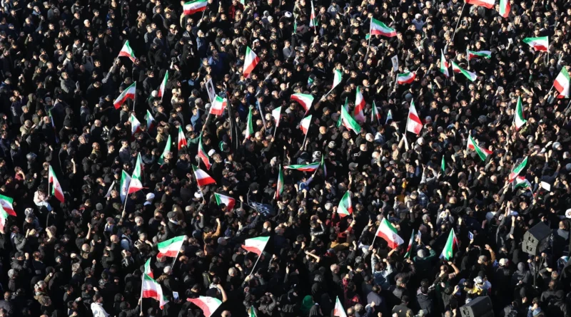 ساعات بعد حظر ترامب… “كلود” يقود العمليات الأميركية في الهجوم على إيران