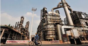 الصين تطلب من شركات تكرير النفط تعليق صادراتها خوفا من نقص الإمداد